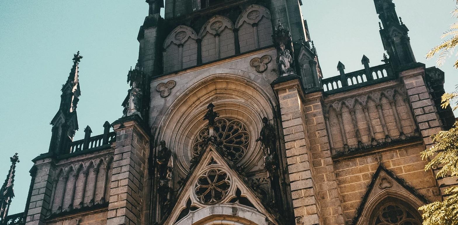 Fachada da Catedral São Pedro de Alcântara em Petrópolis